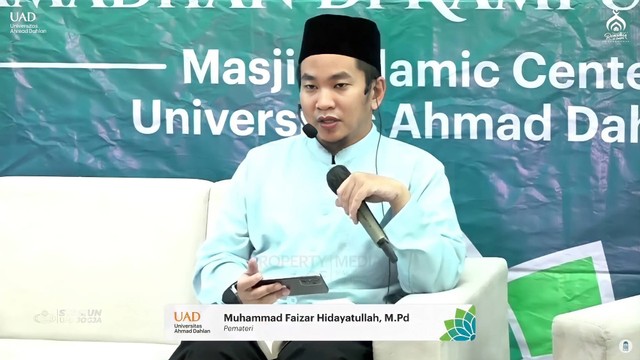 Kajian Dhuha RDK 1445 H di Masjid Islamic Center Universitas Ahmad Dahlan (UAD) (Dok. Hani)