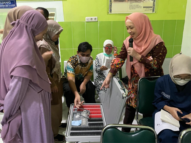 Masa Depan Cerah: Bersama Klinik Firdaus Yogyakarta Melawan Kelainan Refraksi  