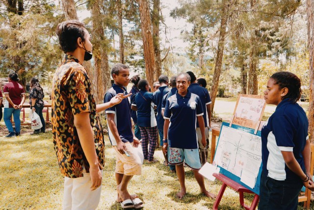 Saat Science Fair di Ob Anggen School Papua. Foto: Dok.pribadi