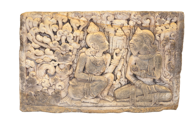 Relief dari Kerajaan Majapahit. Salah satu barang antik yang disita dan dikembalikan ke Indonesia dan Kamboja. Foto: District Attorney New York County