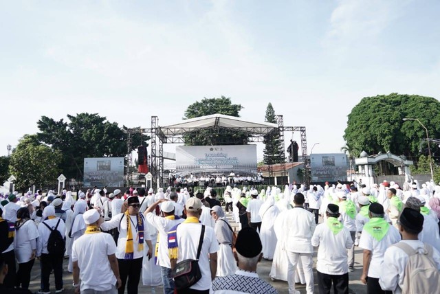 Kementerian Agama (Kemenag) menggelar Launching Senam Haji Indonesia di Asrama Haji Pondok Gede, Jakarta, Minggu (28/8). Dok Kemenag
