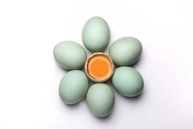 Ilustrasi jelaskan cara pembuatan telur asin sendiri di rumah. Sumber: pexels.com
