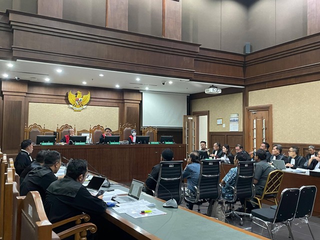 Sidang lanjutan kasus gratifikasi eks Menteri Pertanian (Mentan) Syahrul Yasin Limpo (SYL) dengan agenda pemeriksaan saksi, di PN Tipikor Jakarta Pusat, Senin (29/4). Foto: Fadhil Pramudya/kumparan