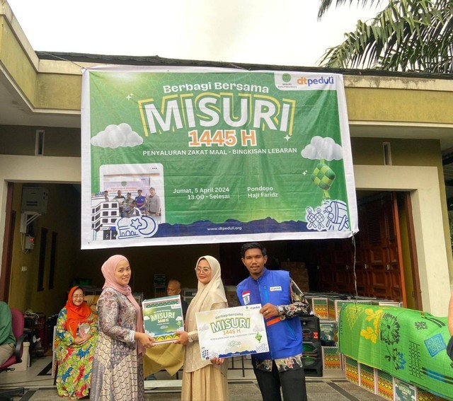 DT Peduli Riau bersama MISURI Salurkan 3 Ton Beras & 508 Paket Bingkisan Lebaran