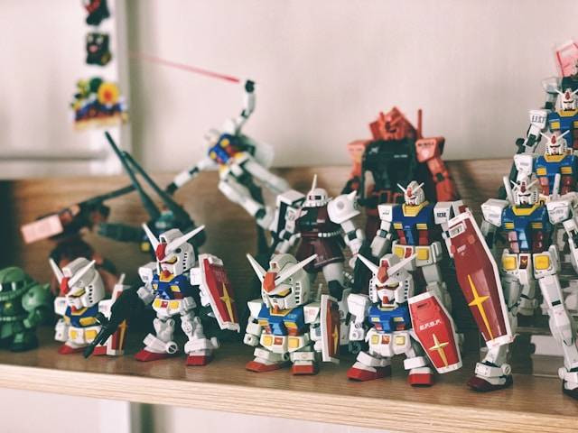 Ilustrasi Teknik Melukis Gunpla. Foto: dok. Unsplash/Daily Choice