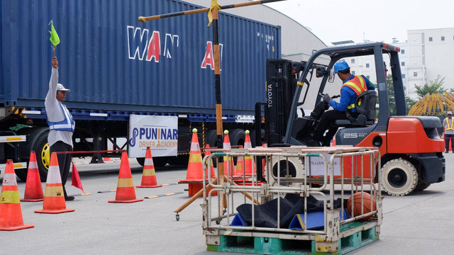 TMMIN Logistic Skill Contest 2024. Foto: Aditya Pratama Niagara/kumparan