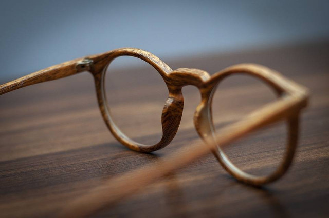 Ilustrasi Model Kacamata untuk Wajah Bulat. Pixabay/topeasokere.