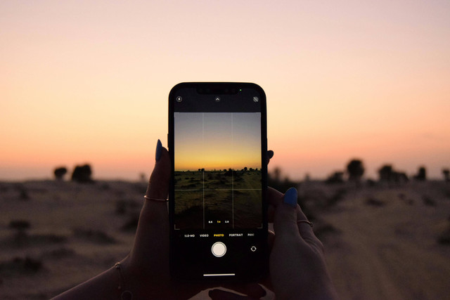 iPhone terkenal sebagai smartphone dengan kamera yang bagus. Foto: Pexels.com