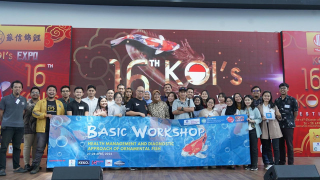 SKHB IPB University Ajak Dokter Hewan & Mahasiswa Kunjungi Peternakan Ikan Koi
