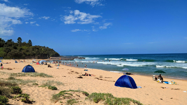 Spot camping di Pulau Seribu, foto hanya ilustrasi, bukan tempat sebenarnya: Unsplash/Deeva Sood