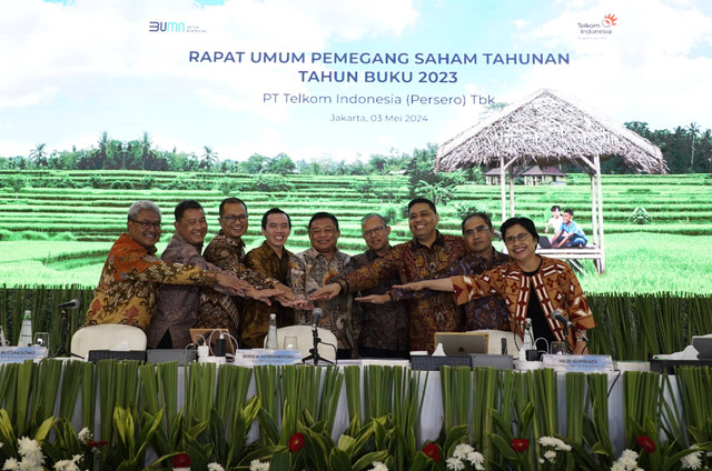 PT Telkom Indonesia Tbk (Telkom) menggelar Rapat Umum Pemegang Saham Tahunan (RUPST) Tahun Buku 2023 di Jakarta pada Jumat (3/5). Foto: dok. Telkom
