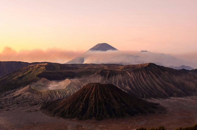 Ilustrasi cerita legenda Bahasa Inggris. Unsplash.com/Pukpik