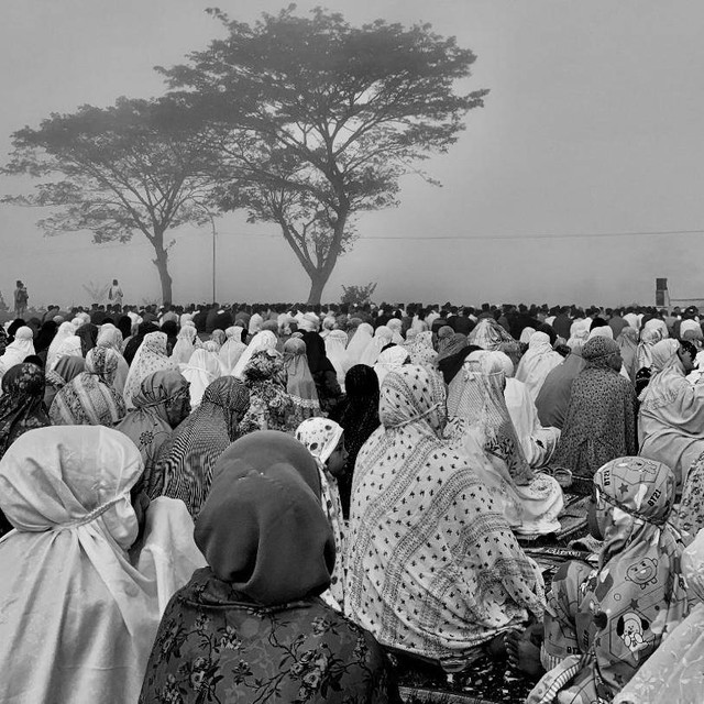 Sumber : Dokumentasi Pribadi, Sholat Idul Fitri 1445 H di Desa Bobotsari, Purbalingga