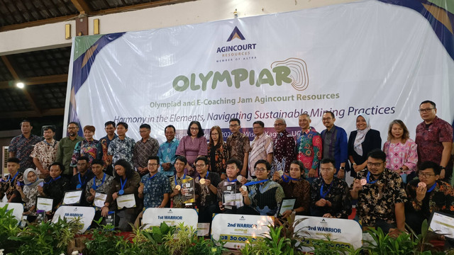 Suasana acara puncak Olimpiade Agincourt Resources (OlympiAR) 2024 di Wisma Kagama UGM di Kabupaten Sleman, Daerah Istimewa Yogyakarta (DIY), Sabtu (4/5/2024). Foto: Arfiansyah Panji Purnandaru/kumparan