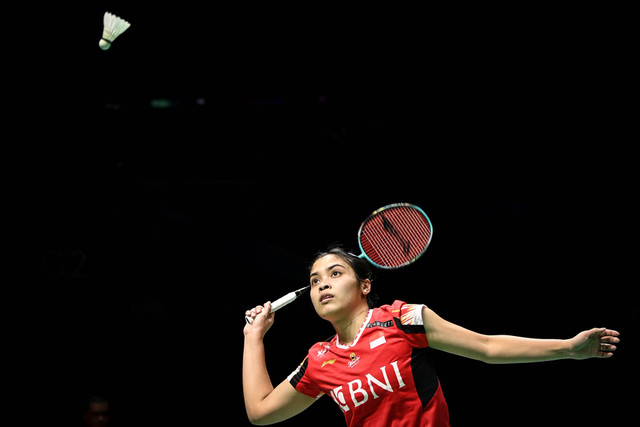 Pebulu tangkis tunggal putri Indonesia Gregoria Mariska Tunjung saat melawan pebulu tangkis Korea Selatan Sim Yu Jin dalam semifinal Piala Uber 2024 di Chengdu Hi Tech Zone Sports Center Gymnasium, Chengdu, China, Sabtu (4/5/2024). Foto: Galih Pradipta/ANTARA FOTO