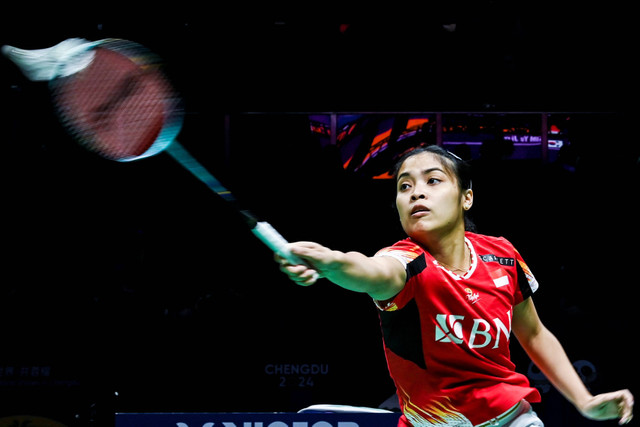 Pebulu tangkis tunggal putri Indonesia Gregoria Mariska Tunjung saat melawan pebulu tangkis Korea Selatan Sim Yu Jin dalam semifinal Piala Uber 2024 di Chengdu Hi Tech Zone Sports Center Gymnasium, Chengdu, China, Sabtu (4/5/2024). Foto: Galih Pradipta/ANTARA FOTO