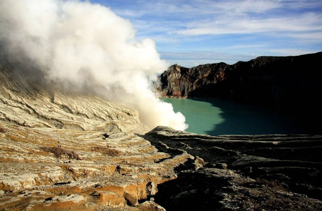 Foto Hanya Ilustrasi Kawah Kereta Api, Bukan Tempat Sebenarnya       Sumber Unsplash/Mario La Pergola