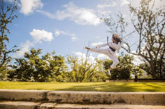 Ilustrasi perlengkapan pelindung karate, sumber foto: Caleb Oquendo by pexels.com