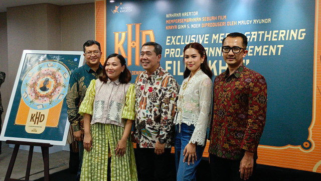 Konferensi Pers Film Biopik Ki Hadjar Dewantara di Kantor Kemendikbud Foto: Aprilandika Pratama/kumparan