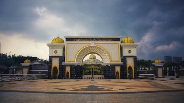 Sejarah Istana Siak Sri Indrapura. Foto hanya ilustrasi bukan tempat sebenarnya. Sumber foto: Unsplash.com/Bo Zhang