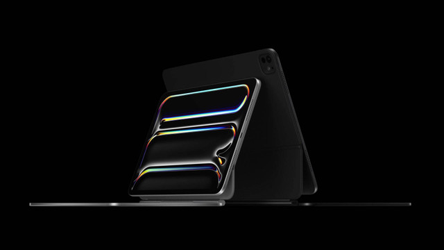 iPad Pro 2024 dengan Magic Keyboard baru, diklaim bikin pengalamannya terasa seperti menggunakan laptop MacBook. Foto: Apple