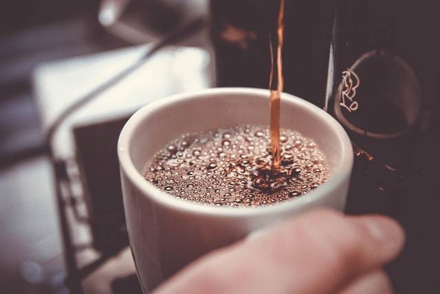 Kopi Gunung Ciwidey. Foto hanya ilustrasi. Bukan tempat yang sebenarnya. Sumber foto: Unsplash/John