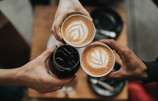 Foto Hanya Ilustrasi Little Contrast Bandung, Bukan Tempat Sebenarnya. Sumber Unsplash/Nathan Dumlao