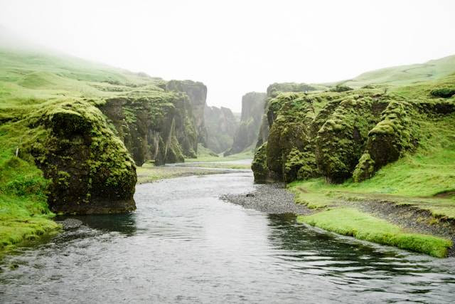 Fakta tentang Sungai Ephemeral. Foto hanya ilustrasi. Sumber foto: Unsplash/Martin