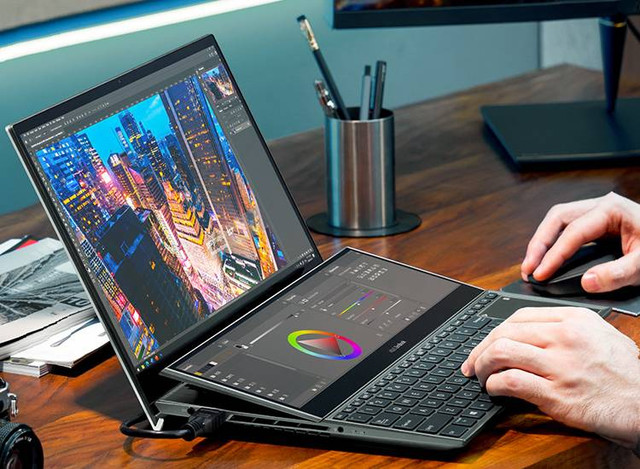 ASUS ZenBook Pro Duo 15 OLED. Foto: ASUS  