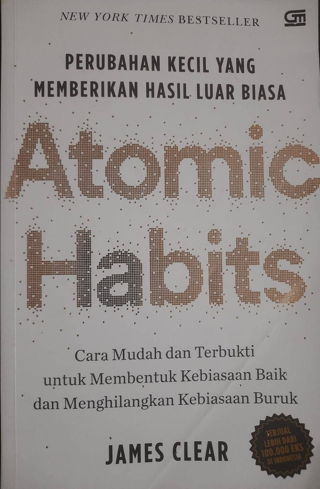 Foto Buku Atomic Habits.doc pribadi