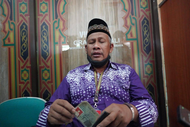 Supartono alias Mbah Tono, pemulung asal Ponorogo yang tahun ini naik haji. Foto: Humas Kemenang Jatim