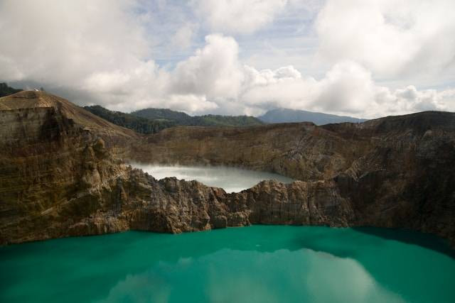 Danau Kelimutu. Sumber: Unsplash/Pierre-Yves Burgi