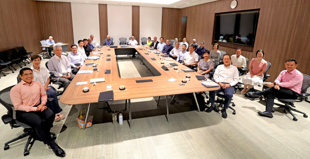 PM Singapura Lawrence Wong rapat kabinet sehari setelah dilantik, Kamis, 16 Mei 2024. Foto: X/@LawrenceWongST