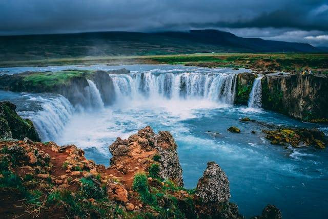 Ilustrasi air terjun tertinggi di dunia, bukan tempat sebenarnya. Sumber: pexels.com