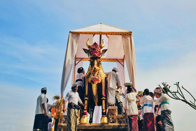 Sejarah Upacara Adat Ngaben Di Bali Beserta Jenis Jenisnya