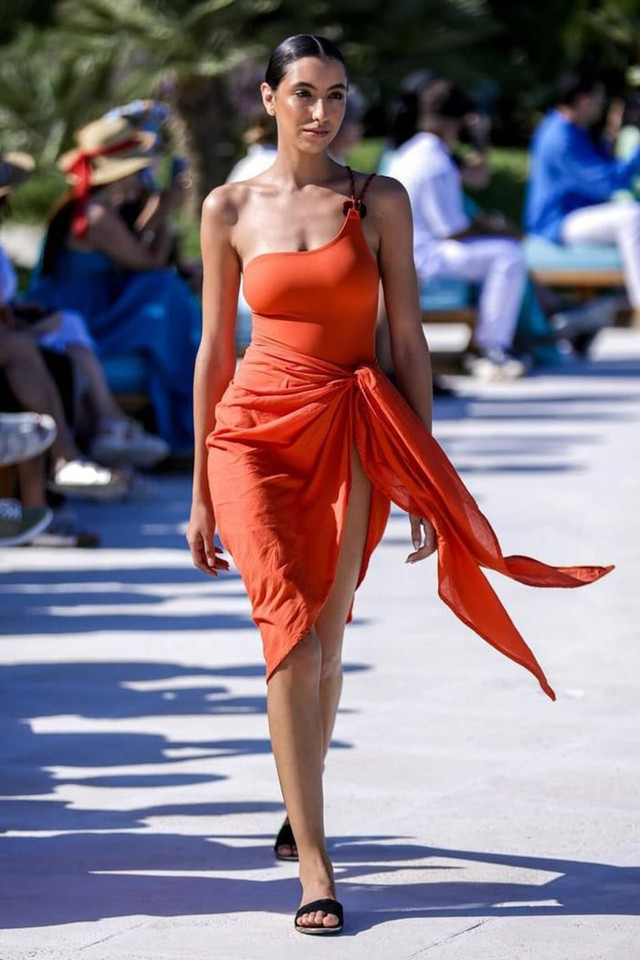 Arab Saudi gelar fesyen show bikini pertama Foto: Dok. Instagram @redseafw