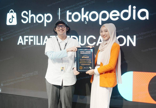 Fea Rini, seorang Content Creator edukasi sekaligus pemilik bisnis Mobileclass.