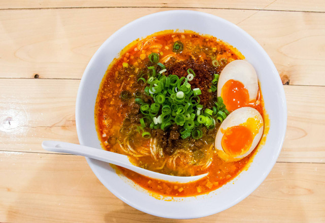 Ramen di Tanjung Duren. Foto hanya ilustrasi, bukan tempat sebenarnya. Sumber: Unsplash/Frank from 5 AM Ramen