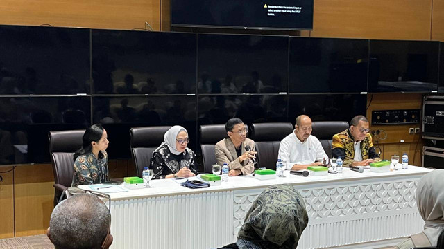 Diskusi Dialektika Demokrasi di DPR soal perubahan BPJS Kesehatan menjadi KRIS, Selasa (21/5/2024).  Foto: Fariza Rizky Ananda/kumparan