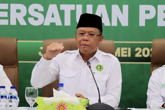 Plt Ketua Umum Partai Persatuan Pembangunan (PPP) Muhammad Mardiono pada konferensi pers Menanggapi sikap Mahkamah Konstitusi terkait gugatan PHPU PPP di Kantor DPP PPP, Jakarta, Rabu (22/5/2024). Foto: Jamal Ramadhan/kumparan