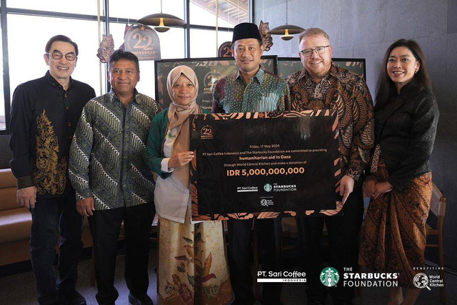 Starbucks Foundation dan Starbucks Indonesia berikan bantuan kemanusiaan Rp 5 Miliar untuk masyarakat Gaza. Foto: Dok. Starbucks Indonesia