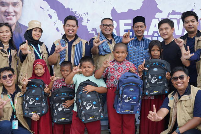 Melalui program “Mandiri Sahabat Desa”, Bank Mandiri melakukan ragam bantuan sosial dan pelatihan bagi masyarakat di Desa Bungintende, Kecamatan Bungku Selatan, Kabupaten Morowali, Sulawesi Tengah. Foto: Dok. Bank Mandiri