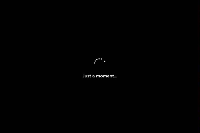 Ilustrasi cara mengatasi laptop stuck "Just a moment". Foto: Windows Report