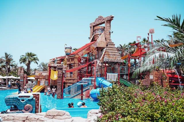 Kenari waterpark. Foto hanya ilustrasi, bukan tempat sebenarnya. Sumber foto: Pexels/Denys Gromov