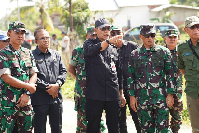 Dirjen PSP Kementan, Ali Jamil, tinjau langsung lokasi Opla, Sabtu (25/5/2024). Foto: Dok. Kementan RI