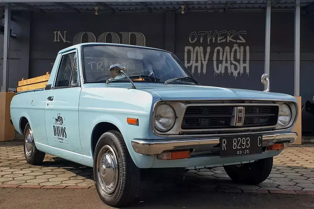 Datsun B120 tahun 1972 yang dikonversi jadi mobil listrik oleh Studio Motor. Foto: Instagram/@studio_motor