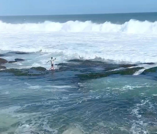 Pantai Ngobaran Gunungkidul saat kakak-adik terseret arus rip current. Dok: Satlinmas Rescue Istimewa Wilayah Operasi II Pantai Baron