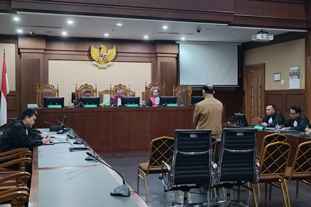 Sidang lanjutan Hakim Agung nonaktif Gazalba Saleh, yang digelar di Pengadilan Tipikor, Jakarta Pusat, Senin (27/5/2024). Foto: Fadhil Pramudya/kumparan