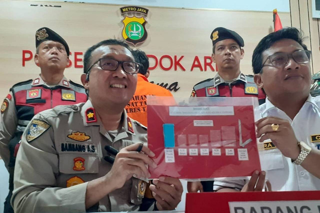 Jumpa pers kasus penyalagunaan narkoba di Mapolsek Pondok Aren. Foto: kumparan