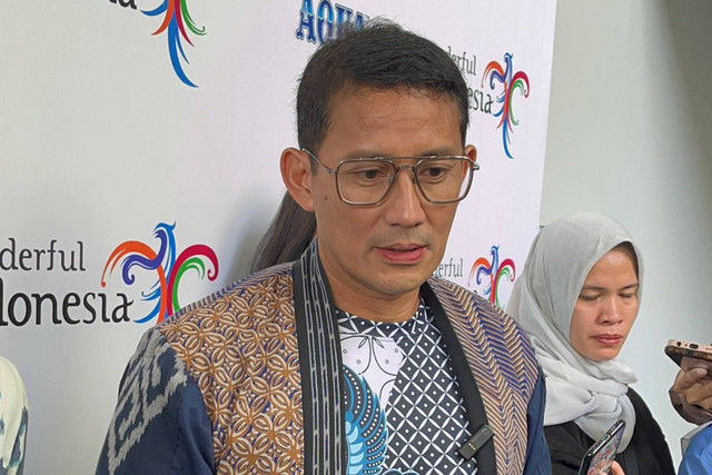 Menparekraf Sandiaga Uno menghadiri acara Kampanye 100% Murni, 100% Petualangan Indonesia oleh Aqua dan Wonderful Indonesia di Labuan Bajo, NTT, Rabu (29/5/2024). Foto: Ela Nurlaela/kumparan